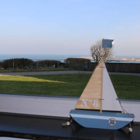 Gaestehaus Cap Hoorn Heligoland Exteriör bild